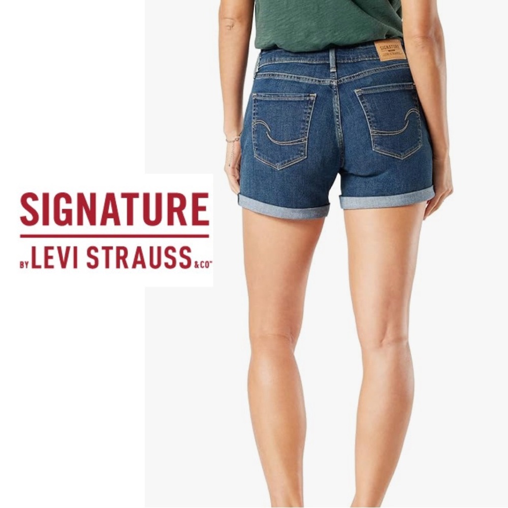 Signature by Levi Strauss & Co. Mid-Rise Denim Shorts Size 14